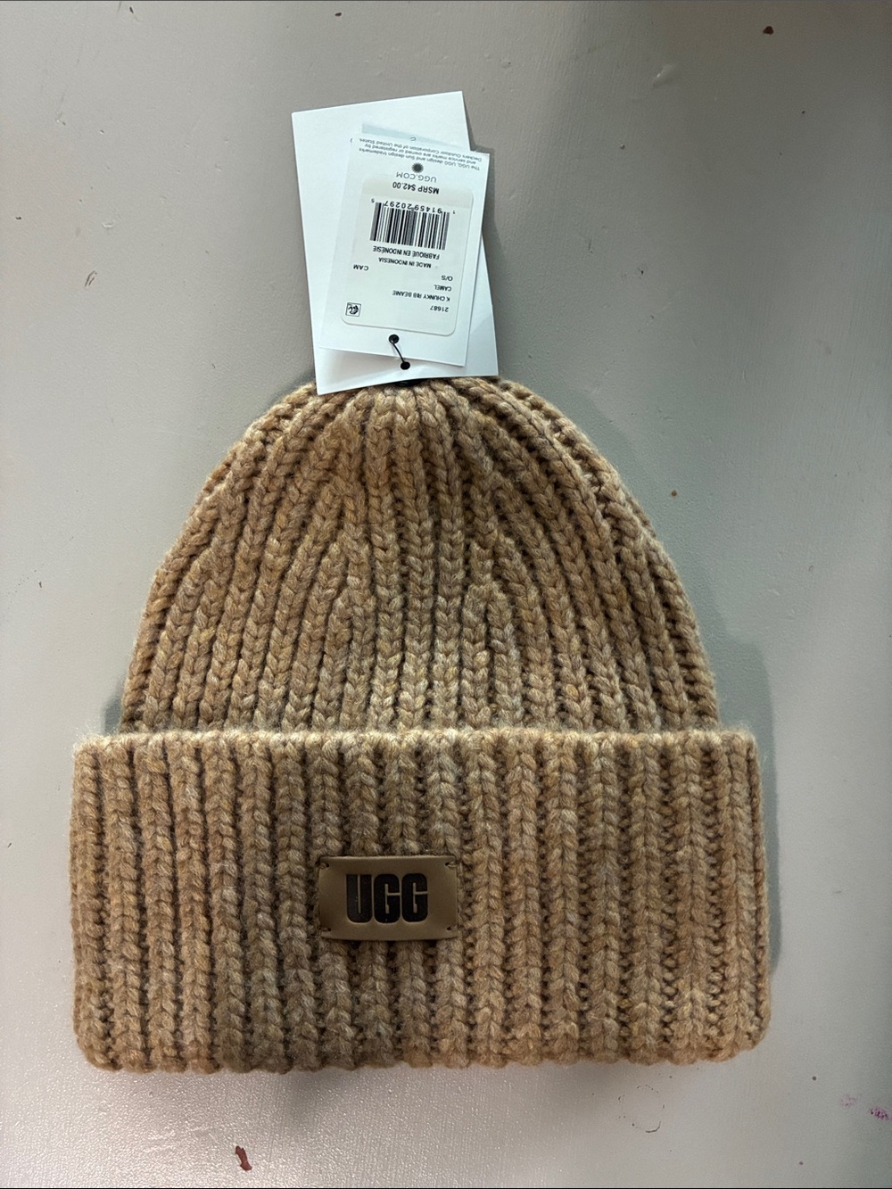 UGG Fold-Over Ribbed Beanie - Camel
